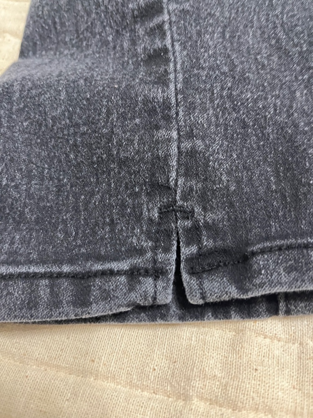 d. jeans Black Cropped Capris - Picture 10 of 11